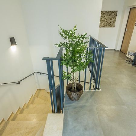Villa Manus - Boutique Apartments Ловран Екстер'єр фото