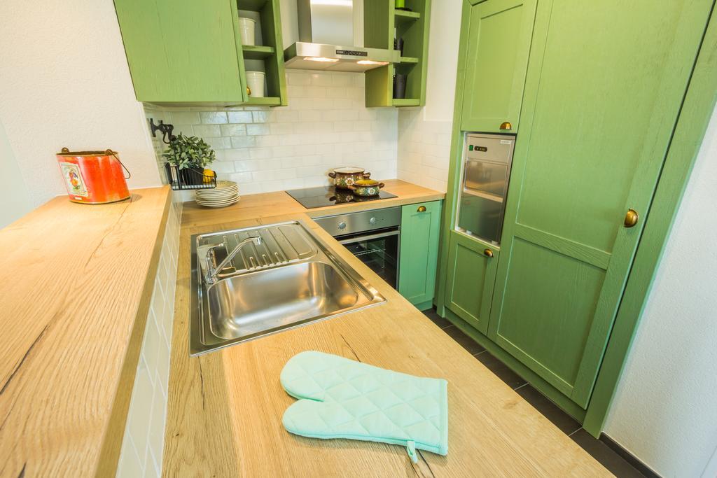 Villa Manus - Boutique Apartments Ловран Екстер'єр фото