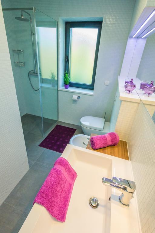 Villa Manus - Boutique Apartments Ловран Екстер'єр фото