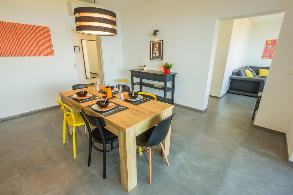 Villa Manus - Boutique Apartments Ловран Екстер'єр фото